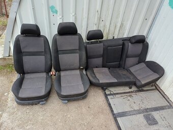 Rozpredám Golf 4 1.9 tdi 66kw - 4