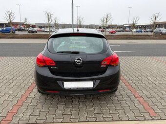 Opel Astra 1.4 16V ČR naj. 145t - 4