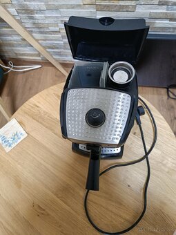 DeLonghi EC156 B kávovar - 4