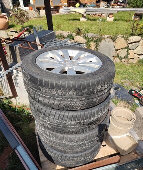 Subaru R17 7Jx17 ET48 225/55 - 4