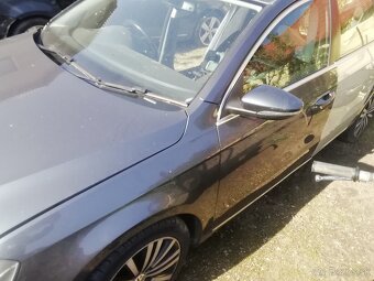 Rozpredám passat b7 - 4