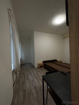 Prenájom Obchodná ul.Staré mesto - 4