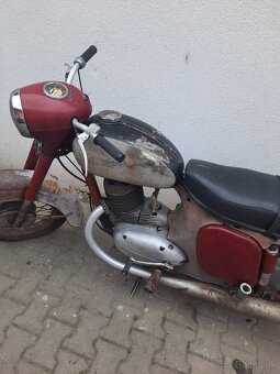Jawa 250/353 - 4