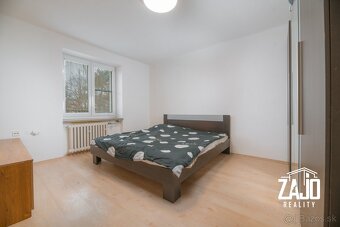 NA PREDAJ I 1-izbový čiastočne rekonštr. byt, Hurbanova ul. - 4