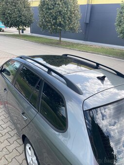 Predám VW Golf VI Kombi, 1.6 TDI, 2010 - 4