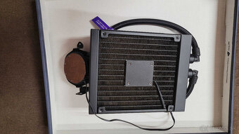 NZXT Kraken 140 AIO - Vodné chladenie CPU - 4