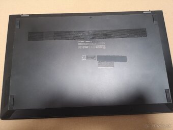 Asus Zenbook - 4
