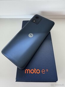 Motorola Moto e13 - 4