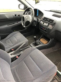 Honda civic 1,4i - 4