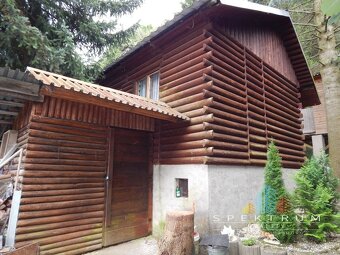SPEKTRUM REALITY- Na Predaj záhradná chata s pozemkom 464 m2 - 4
