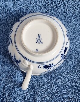Starožitná porcelánová šálka - MEISSEN - 4