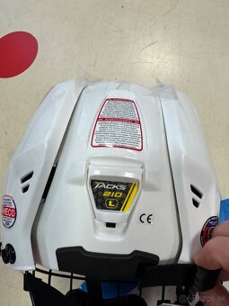 UPLNE NOVA PRILBA ELITE POLOPROFI CCM TACKS 210 S MRIEZKOU - 4