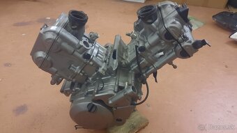 Motor Suzuki DL650 2010 rozpredám - 4