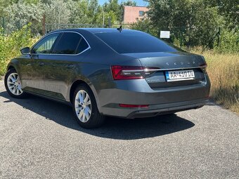 Škoda Superb 2.0 TDI SCR Style DSG - 4