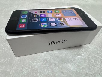 Iphone SE 2020 128Gb black - 4
