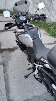 Suzuki DL 1000 V strom - 4