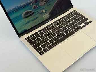 MacBook Air M1 13,3 palcov 8GB/512GB - 4