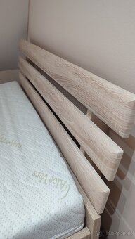 Posteľ 120x200 s matracom - 4