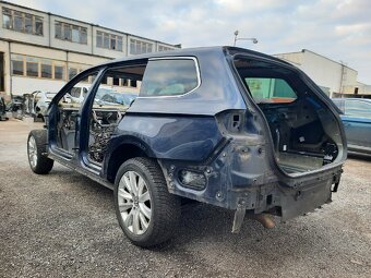 holá karoséria Passat B8 - 4