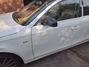 Díly z celého auta Audi A4 b8 combi 2.7 TDI 140kw utomat - 4