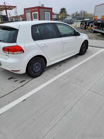 Volkswagen GOLF 1,6 TDI - 4