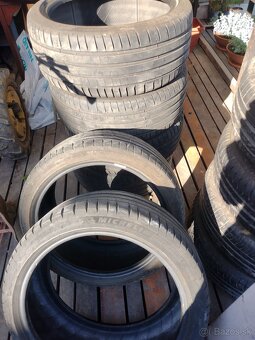 Pneumatiky 225/40 R18 - 4