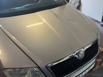 Predna kapota Octavia 2 - 4
