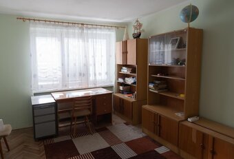 Znížená cena Na predaj 3 izbový byt v obľúbenej lokalite - 4
