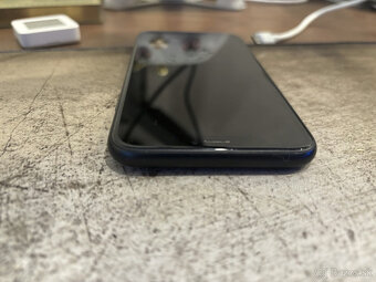 Iphone XR 64 GB – Black - 4