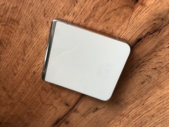 Samsung Galaxy Flip 5 - 4