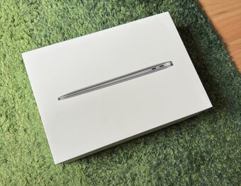 Macbook AIR 2020 M1 13", 8gb, 256gb SSD + obal zadarmo - 4