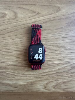 Apple Watch Series 6 44MM Red - 4