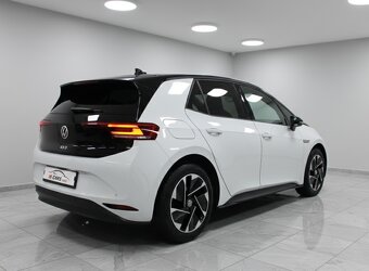 Volkswagen ID.3 Pure Performance 58kWh, 110kW A/T 5d - 4