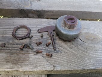 Spínacia skrinka s kľučom na Jawa, CZ, 350, 250, 175, 125 - 4