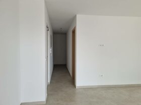CHORVÁTSKO - 3-izbové apartmány 40 m od mora - MANDRE, PAG - 4