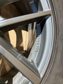 Disky RIAL ASTORGA 7X17 ET35 5X114.3 s pneumatikami - 4