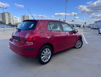 Toyota Auris 1.6 VVT - 4