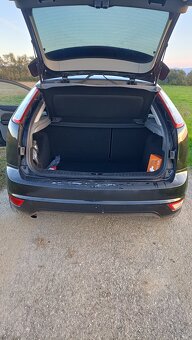 Ford Focus - 4