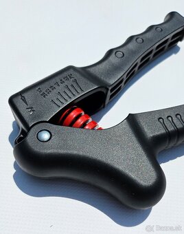 GD GRIP PRO 70 - posilňovač úchopu ruky, zápästia a prstov, - 4