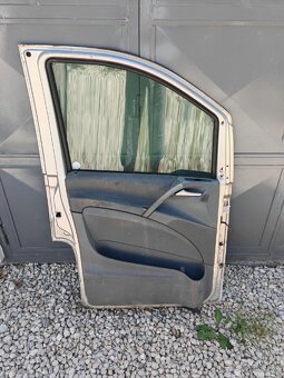 Na predaj dvere w639 vito viano - 4
