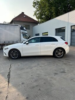Mercedes Benz A180 - 4