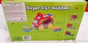 Hrajúce nákladné auto s dvoma malými autíčkami - 4
