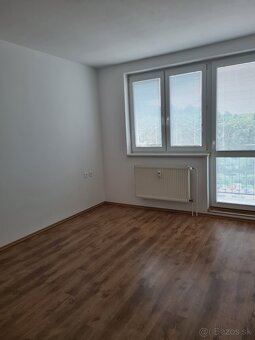 Slnečný 2-izbový byt 57 m² na prenájom - Nová cena - 4