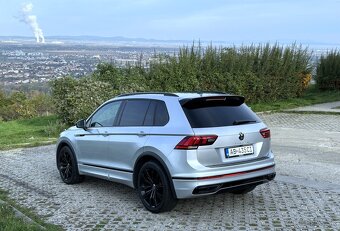 1,5 TSI R-LINE, DSG, výhrev. čelné sklo, servisované - 4