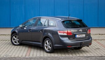 Toyota Avensis 2010 M6 - 4
