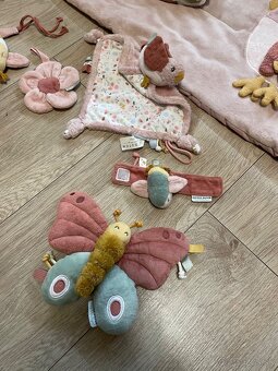 Little Dutch Hracia deka, drevená hrazda mix hračiek - 4