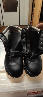 Pracovné topánky 43 - 4