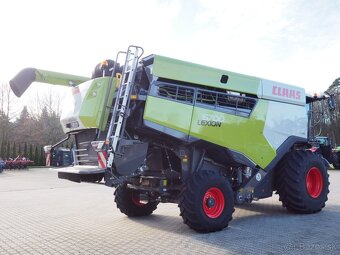Claas Lexion 6700 + V930 - 4