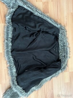 Kabát / bunda z imitácie kožušiny veľkosť M / 38 - 4