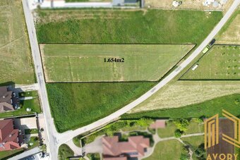 POZEMOK PRE STAVBU ROD.DOMU (1.654m2) BRESTOVEC - 4